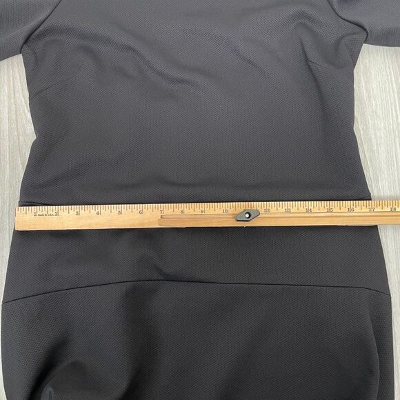 Vince Short Sleeve Crew Neck Knee Length Stretch Midweight Dress Black 12 - Picture 8 of 8